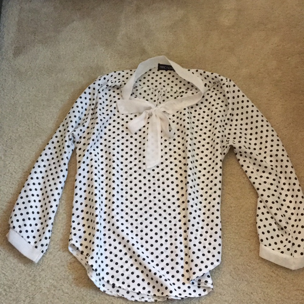 Cute polka dot shirt!